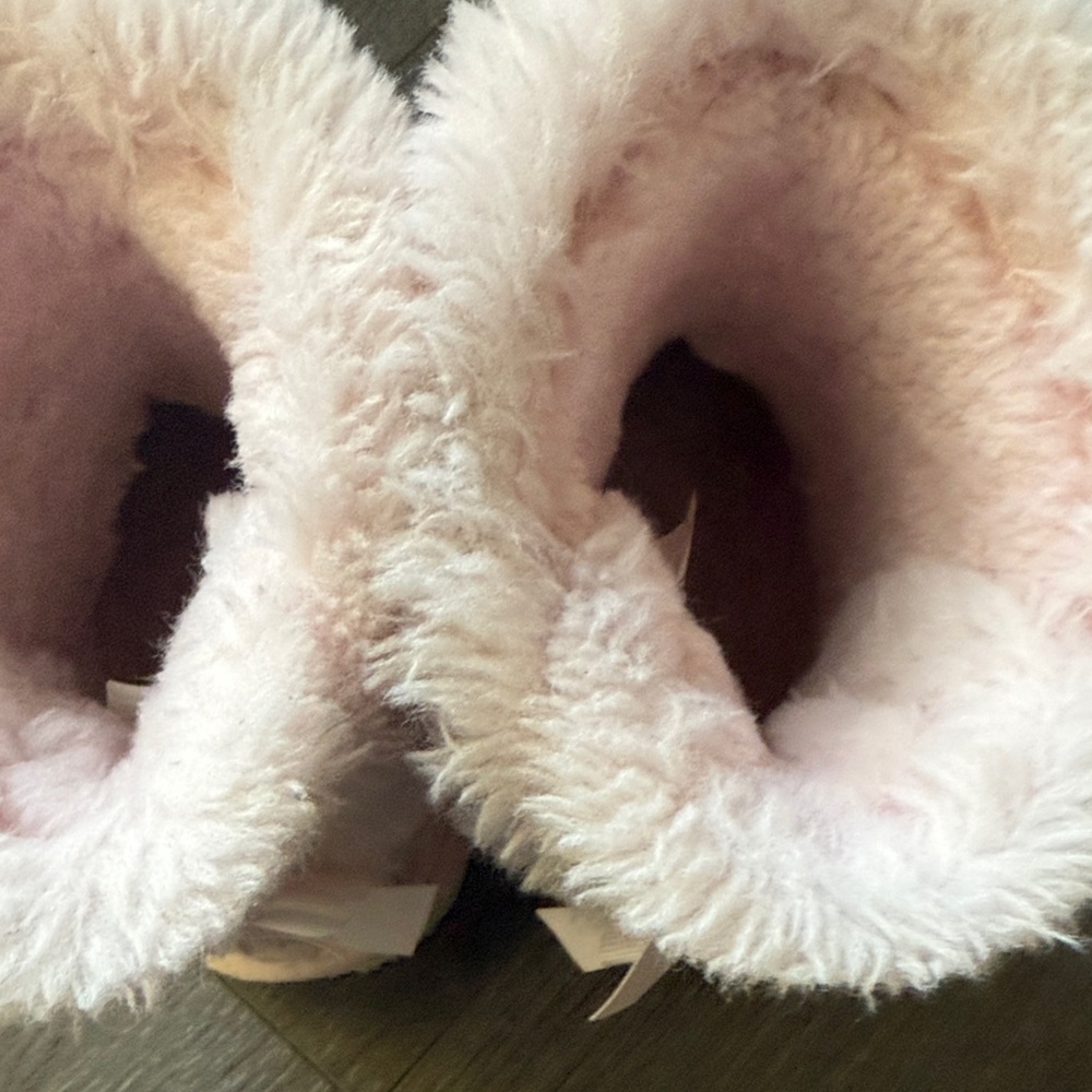 Pink Fur Boots Size 1 - Picture 9 of 10